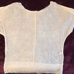 💛3 for $20💛 Sheer lightweight sweater tee